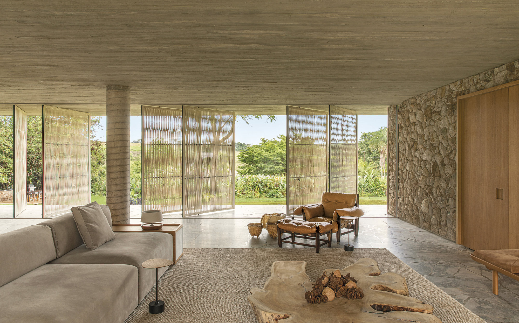 Casa carácter abierto MF Arquitetos fotos Felipe Arau´jo 04