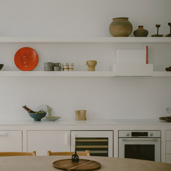 Cocinas sin azulejos: 7 ideas innovadoras para (re)decorar las paredes de tu cocina y desafiar lo tradicional (con mucho estilo)